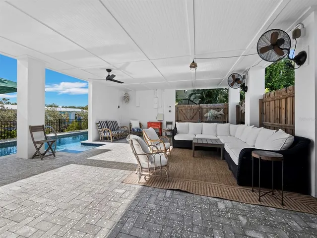 $1,649,000 | 758 St Judes Drive North, Longboat Key, FL 34228