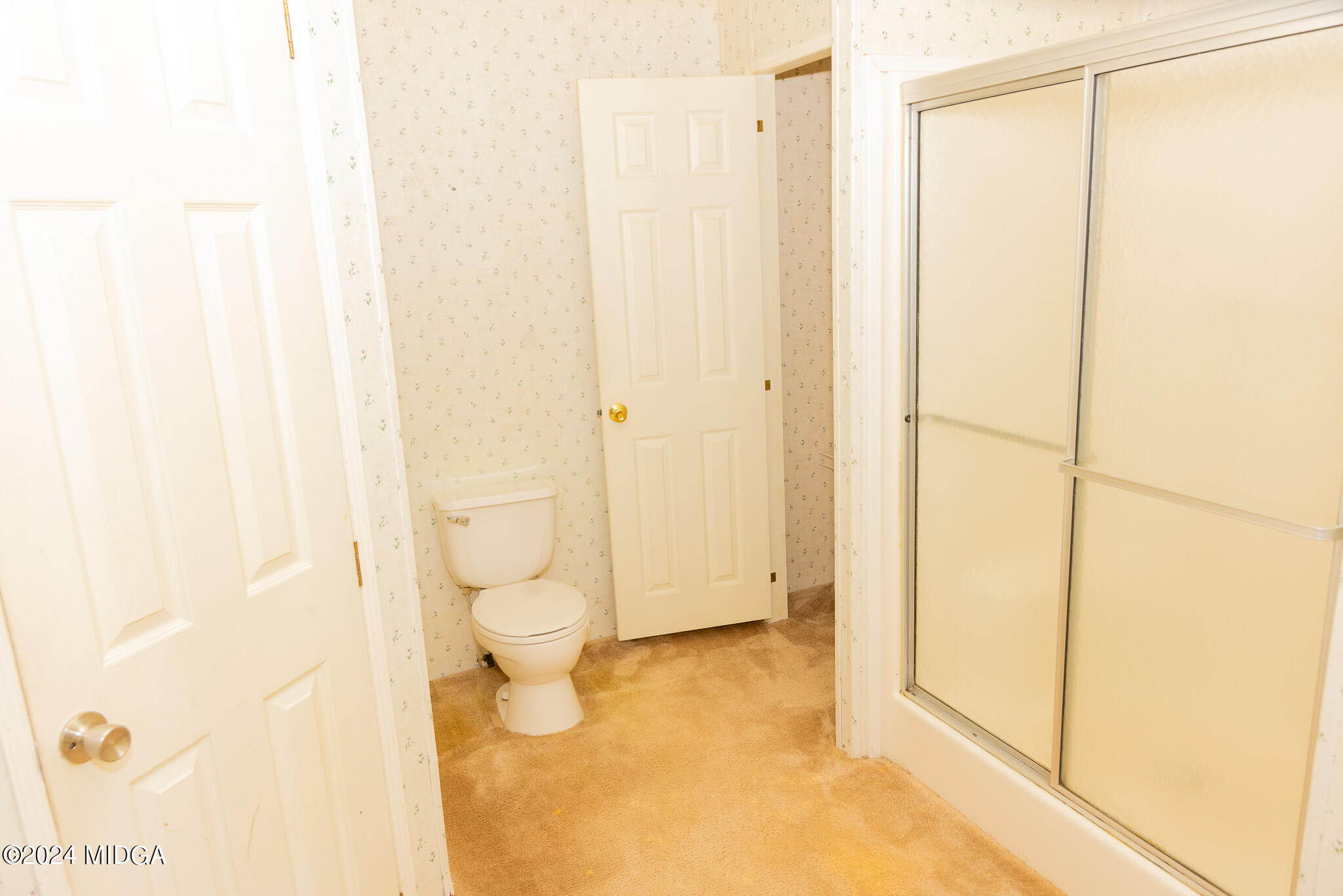 4687 Boxankle Road Jackson, GA 30233 - Photo 29 of 37 a bathroom with a shower