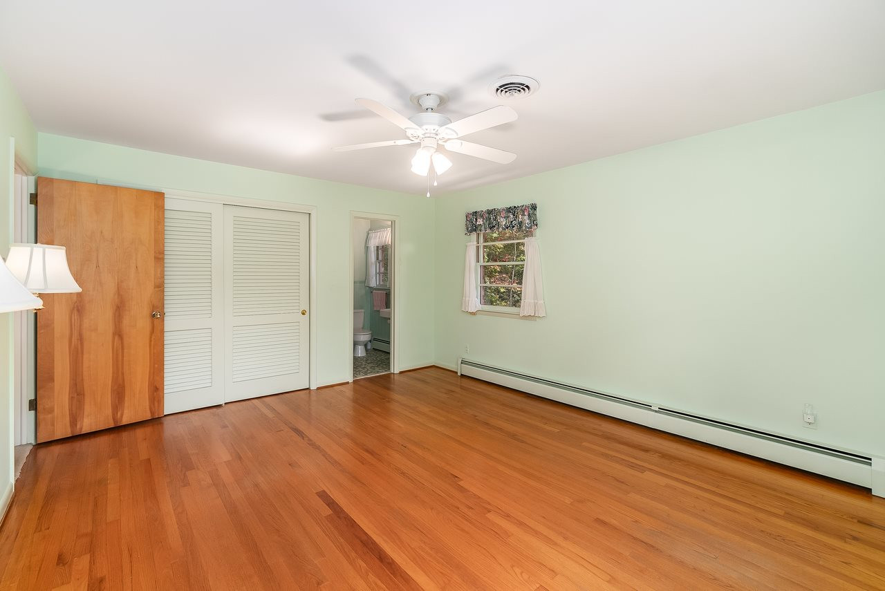 1704 Dixie Trail Raleigh, NC 27607 - Photo 19 of 30 Photo 19