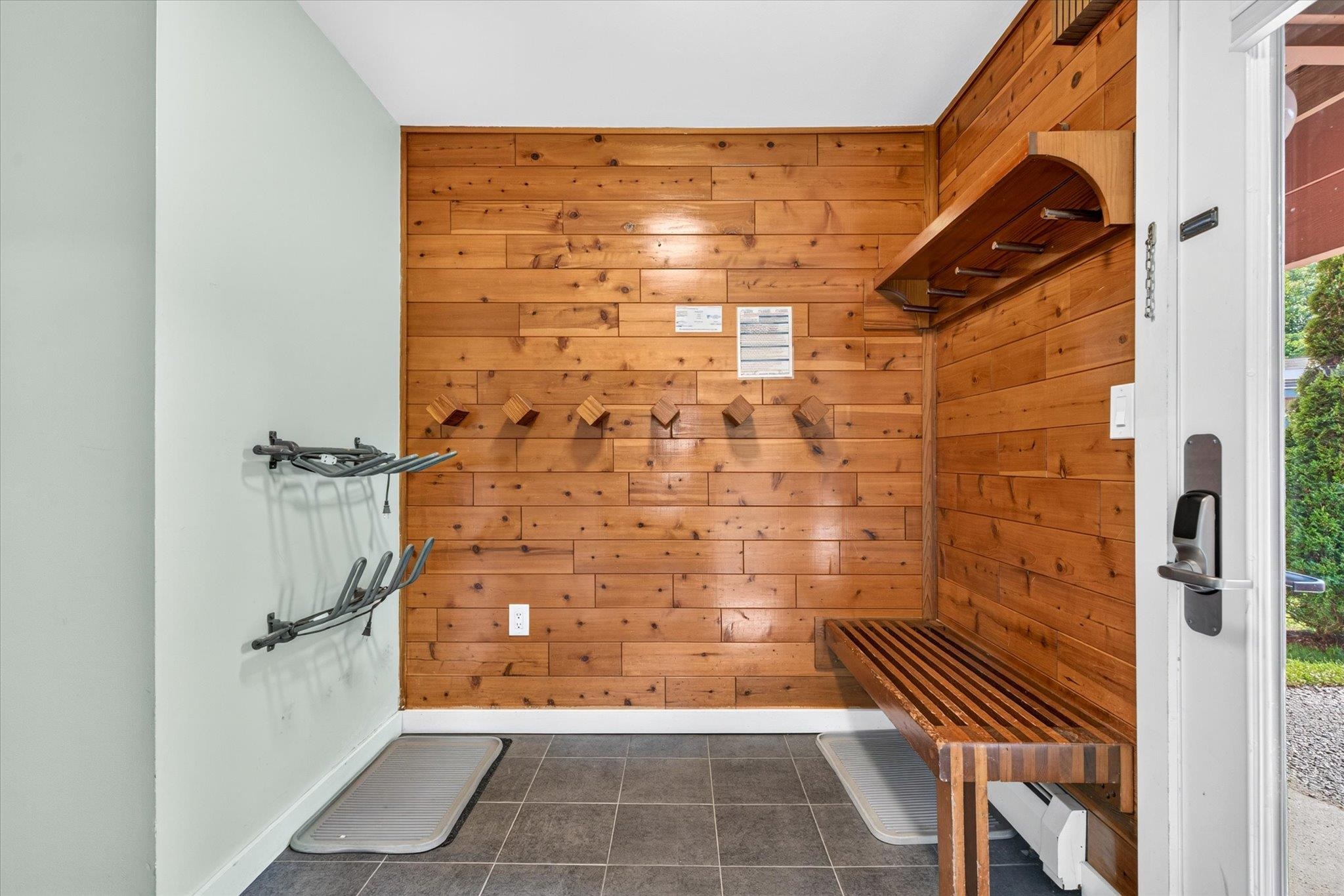 530 East Mountain Road, Unit 63 Killington, VT 05751 - Photo 5 of 27 Gallery Image 5