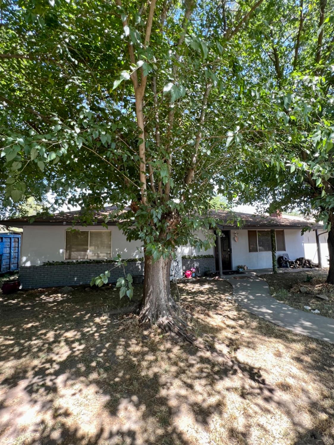 2366 Tivy Valley Road Sanger, CA 93657 - Photo 2 of 42 Gallery Image 2
