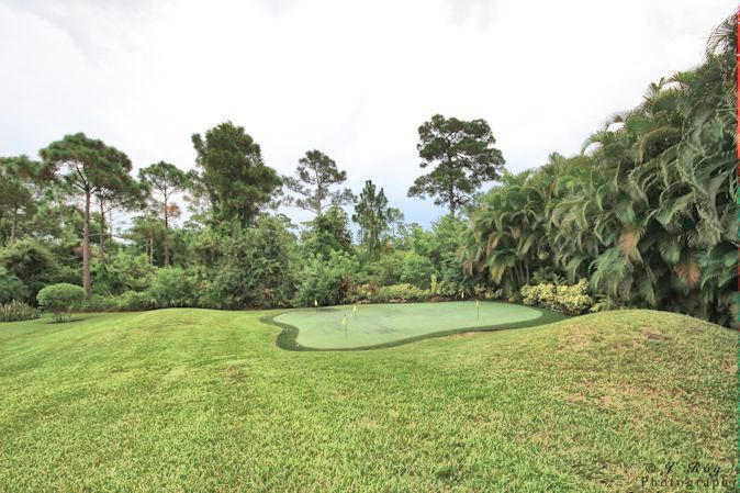 8246 Southeast Country Estates Way Jupiter, FL 33458 - Photo 43 of 48 Putting Green 1