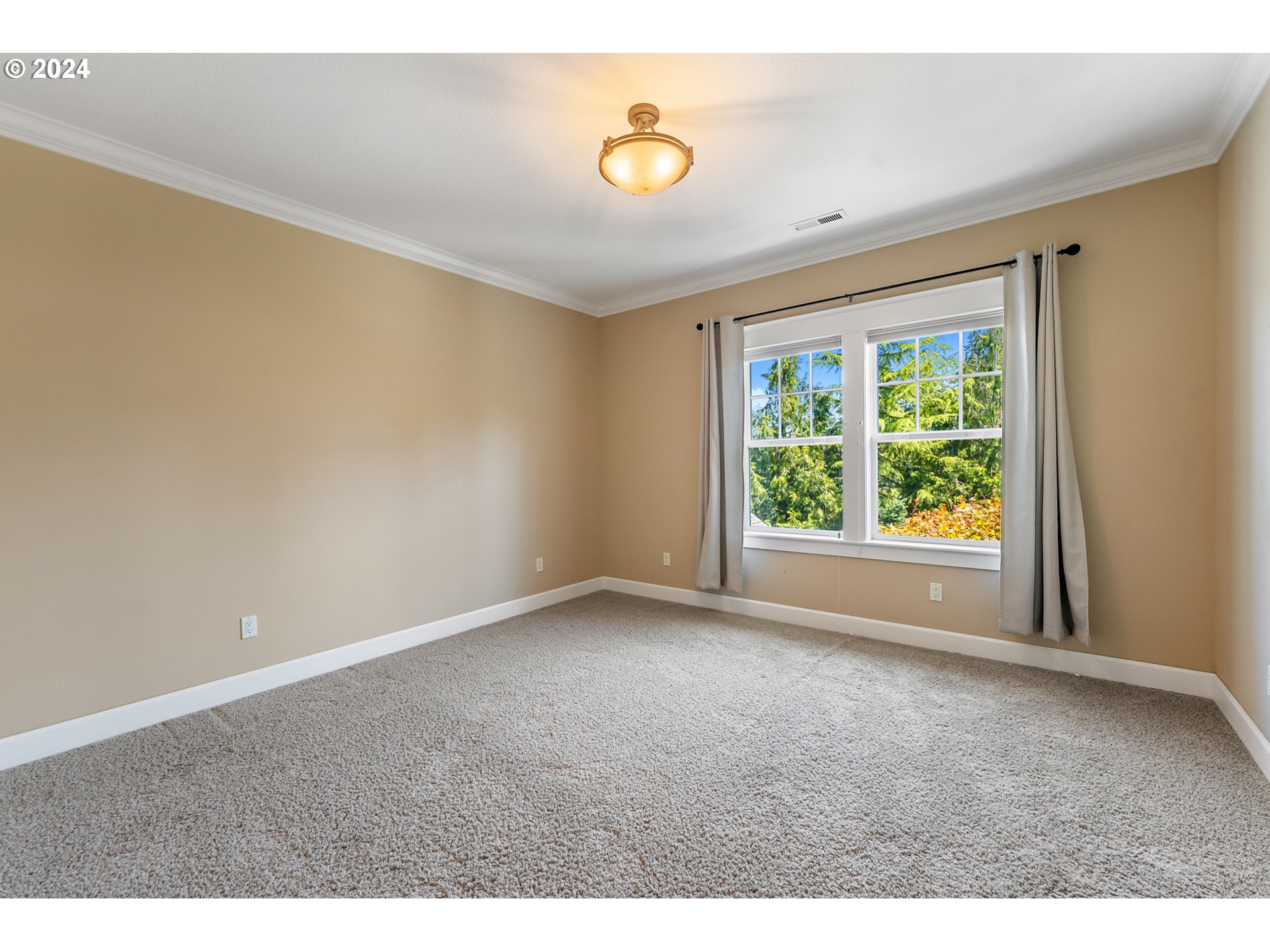 18382 South Norman Road Oregon City, OR 97045 - Photo 14 of 47 Gallery Image 14