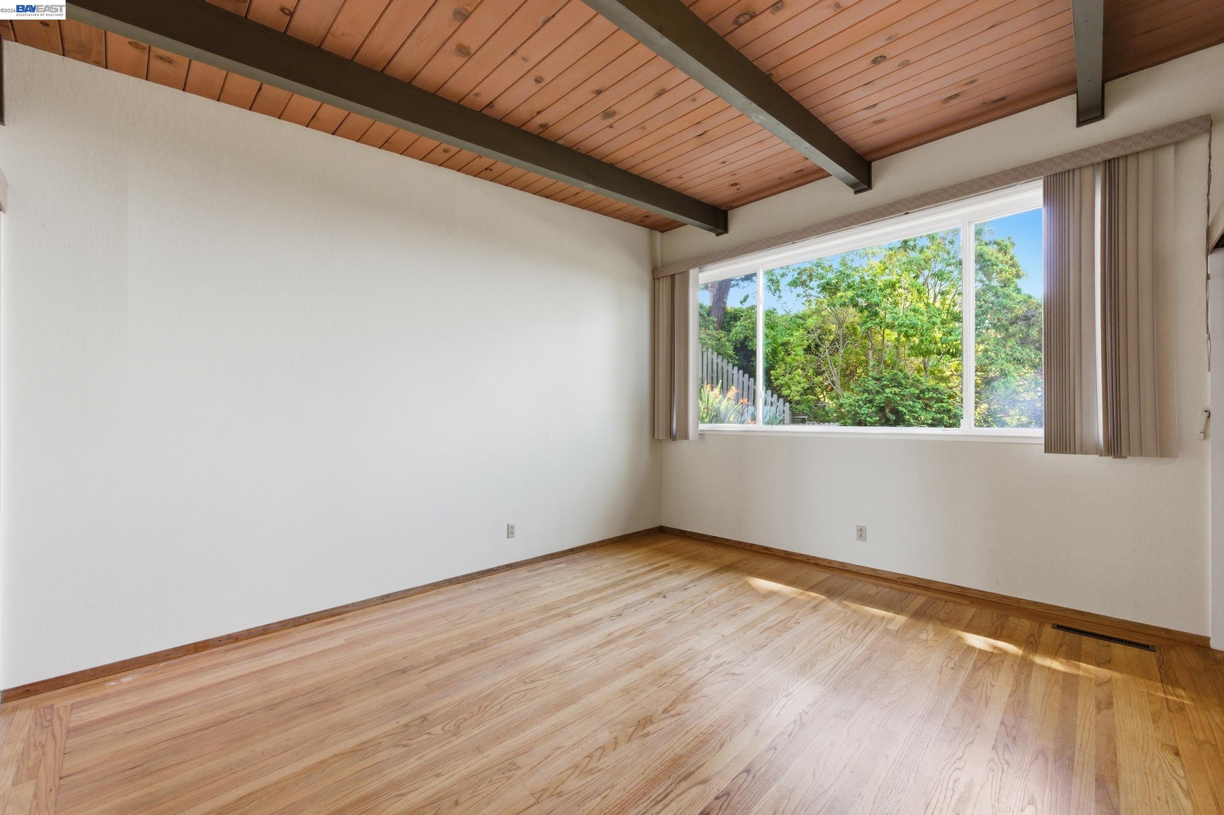 18602 Center Street Castro Valley, CA 94546 - Photo 21 of 50