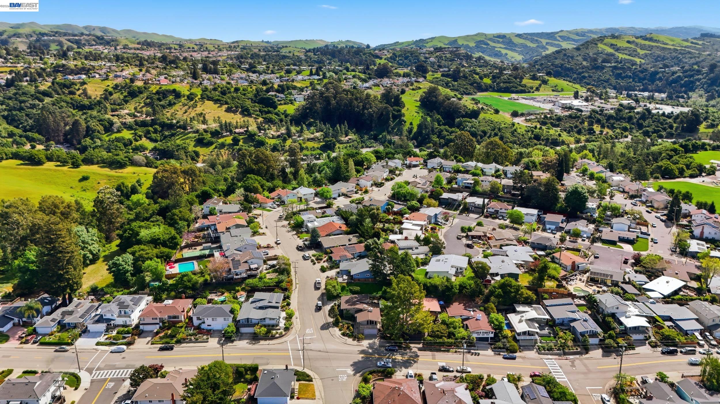 18602 Center Street Castro Valley, CA 94546 - Photo 44 of 50