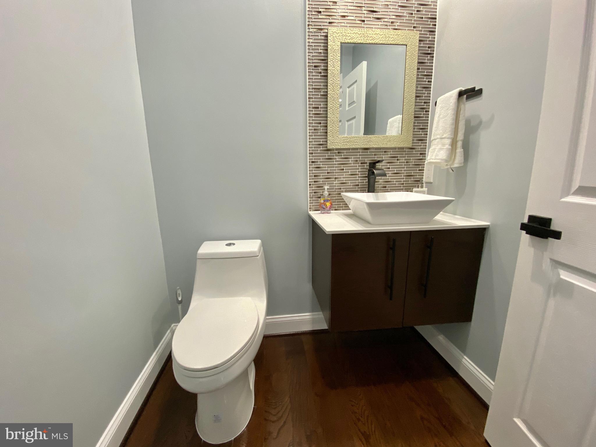 10105 Greeley Avenue Silver Spring, MD 20902 - Photo 15 of 44 Half Bathroom
