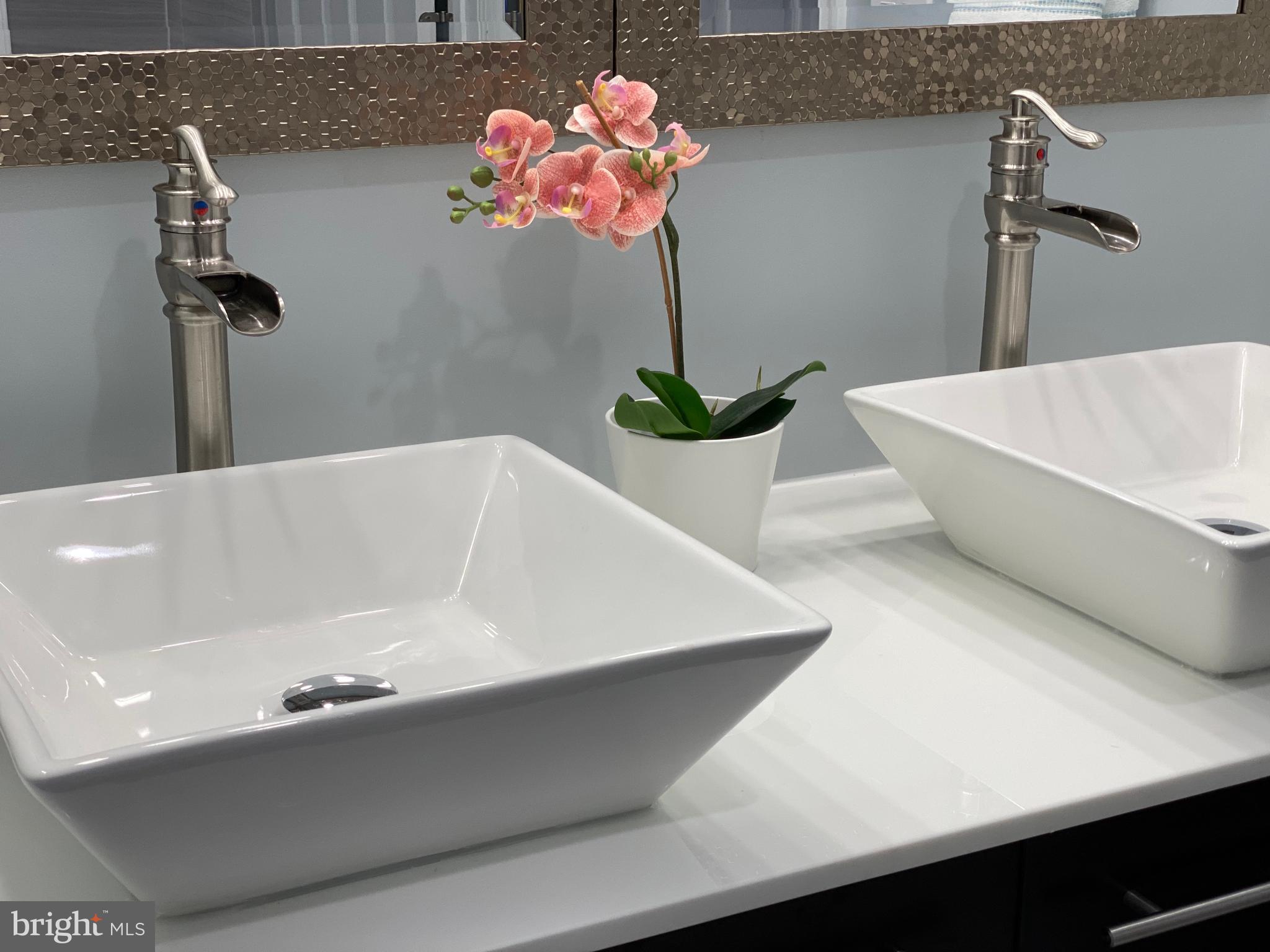 10105 Greeley Avenue Silver Spring, MD 20902 - Photo 31 of 44 High-end Fixtures