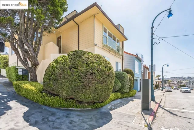 $1,769,000 | 2 Westgate Drive, San Francisco, CA 94127