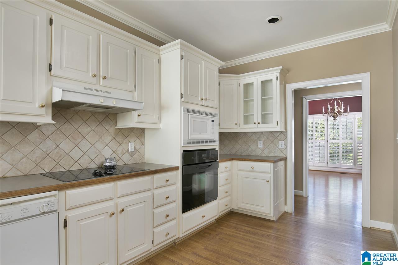 6470 Cambridge Road Pinson, AL 35126 - Photo 17 of 39