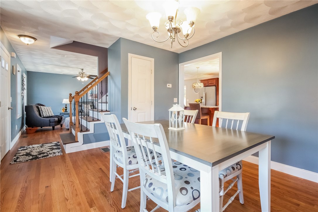 33 Fieldstone Way Westerly, RI 02891 - Photo 13 of 25
