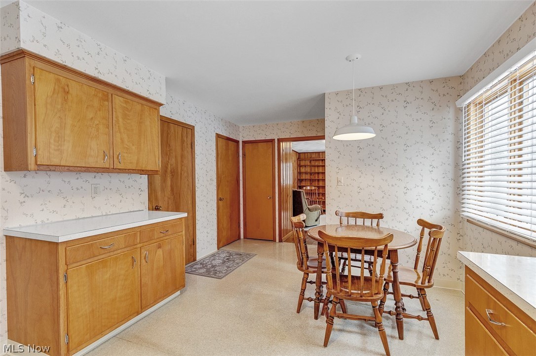 165 Paradise Road Painesville, OH 44077 - Photo 23 of 34