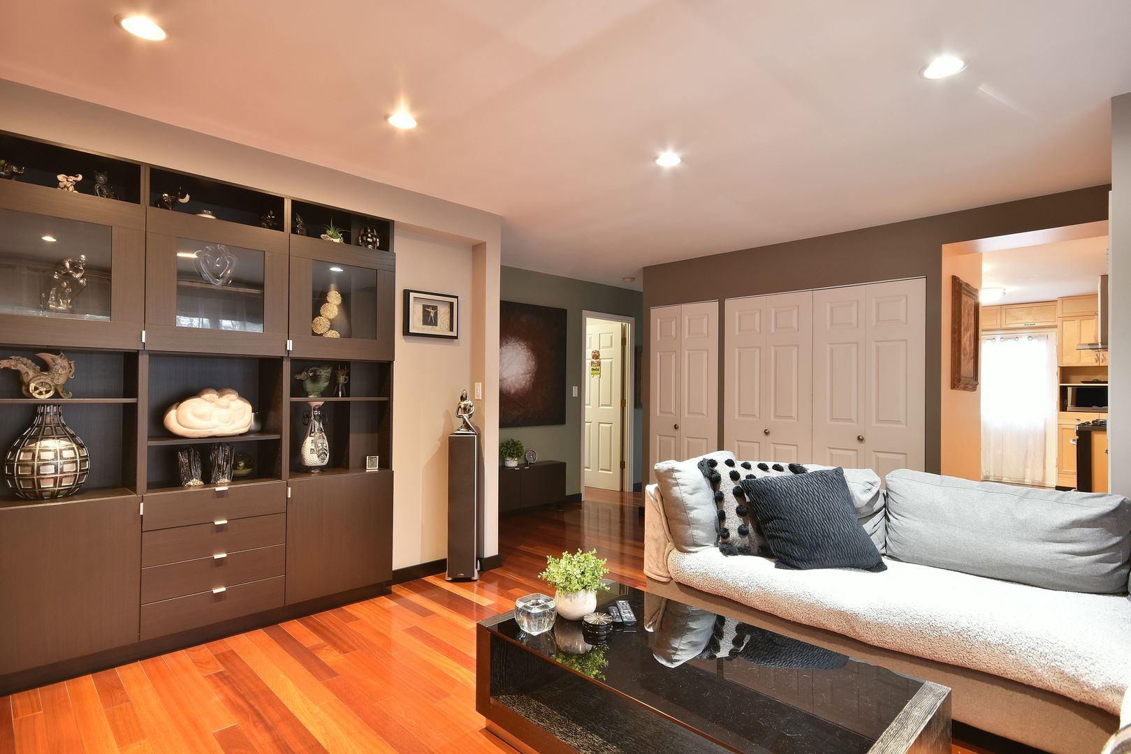 632 Merle Lane Wheeling, IL 60090 - Photo 17 of 46