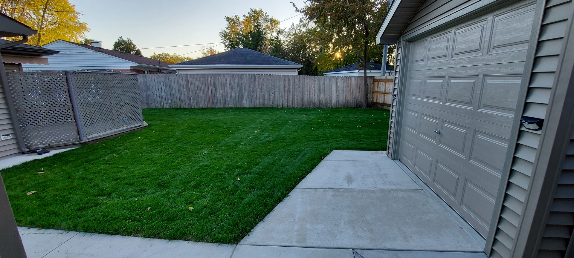632 Merle Lane Wheeling, IL 60090 - Photo 44 of 46 a view of a backyard