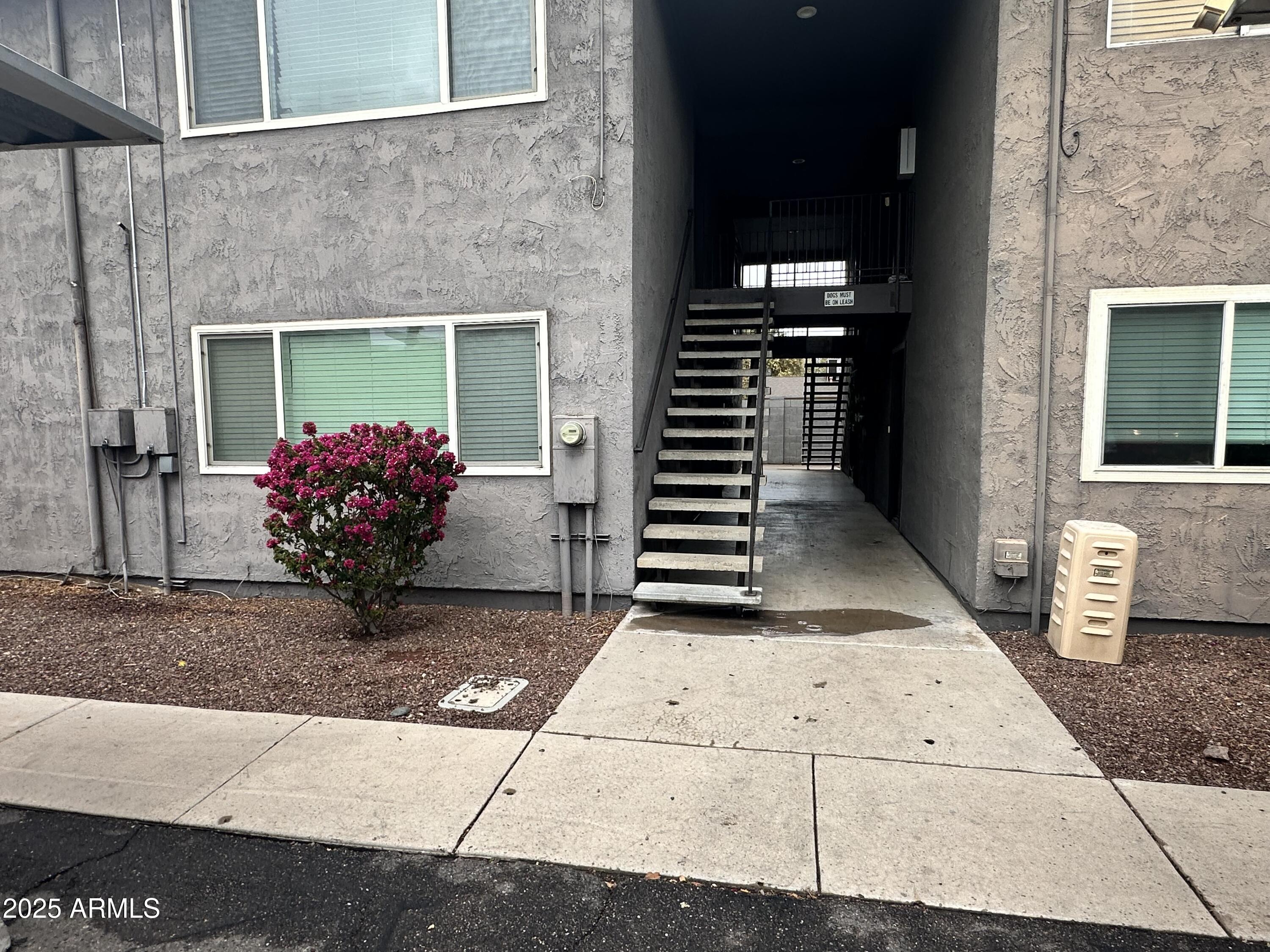 424 West Brown Road, Unit 122 Mesa, AZ 85201 - Photo 1 of 11