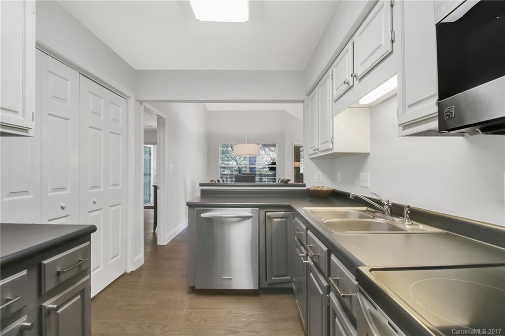 5001 Sharon Road, Unit C Charlotte, NC 28210 - Photo 11 of 24
