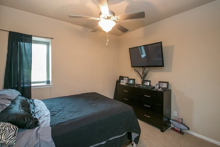 251 Vine Street, Unit 116 Riverside, IA 52327 - Photo 6 of 10 Gallery Image 6
