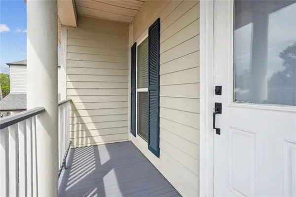 $2,900 | 4323 Annunciation Street, New Orleans, LA 70115