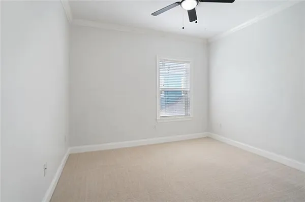 $2,900 | 4323 Annunciation Street, New Orleans, LA 70115