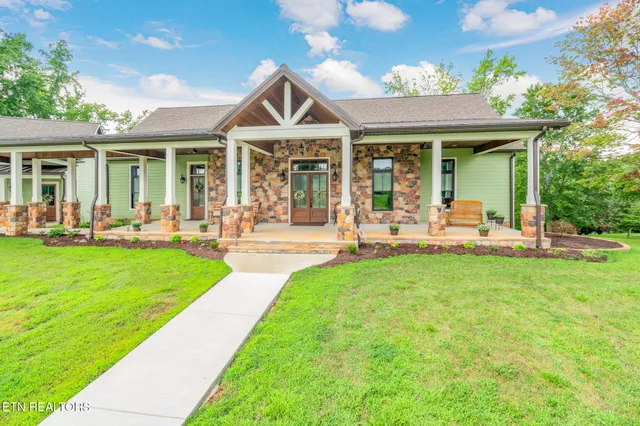 $2,400,000 | 111 Crane Pointe, Rockwood, TN 37854