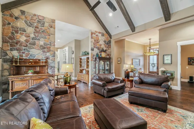 $2,400,000 | 111 Crane Pointe, Rockwood, TN 37854