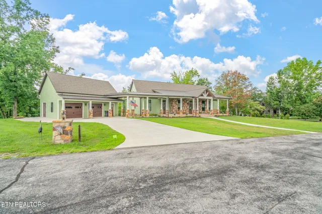 $2,400,000 | 111 Crane Pointe, Rockwood, TN 37854