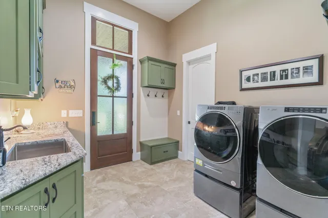 $2,400,000 | 111 Crane Pointe, Rockwood, TN 37854