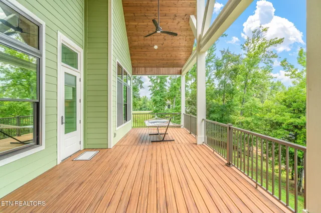 $2,400,000 | 111 Crane Pointe, Rockwood, TN 37854