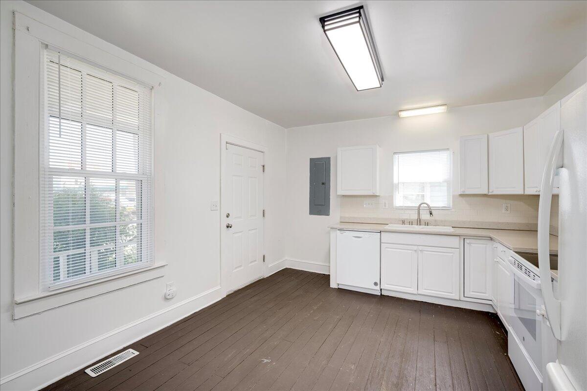 1606 Broad Street Augusta, GA 30904 - Photo 6 of 22 08-008-