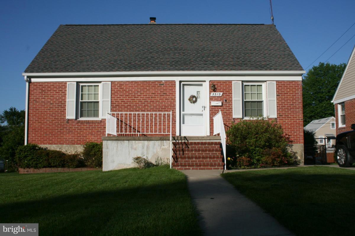 Exterior (Front)