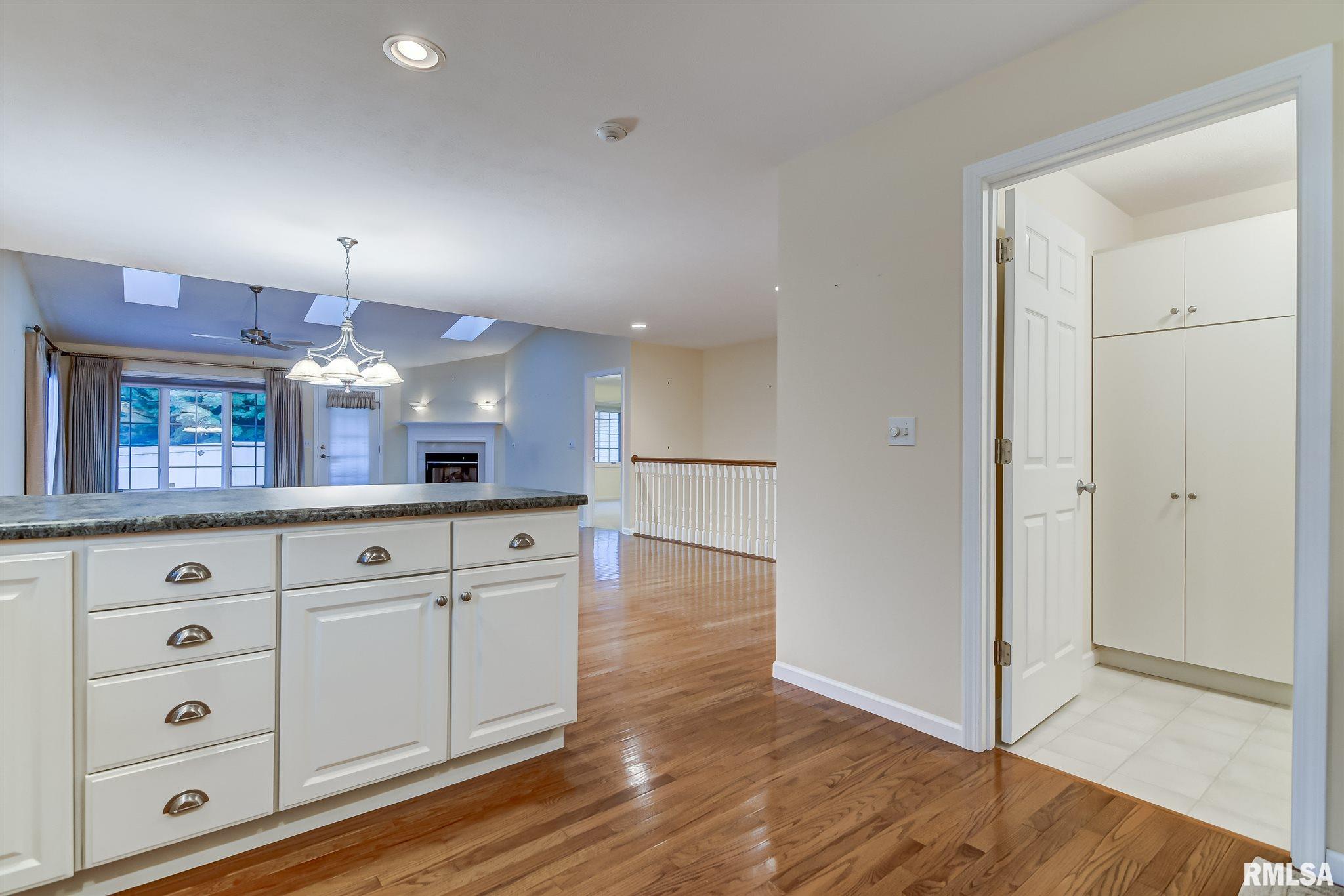 3224 Red Oak Lane Springfield, IL 62712 - Photo 14 of 34