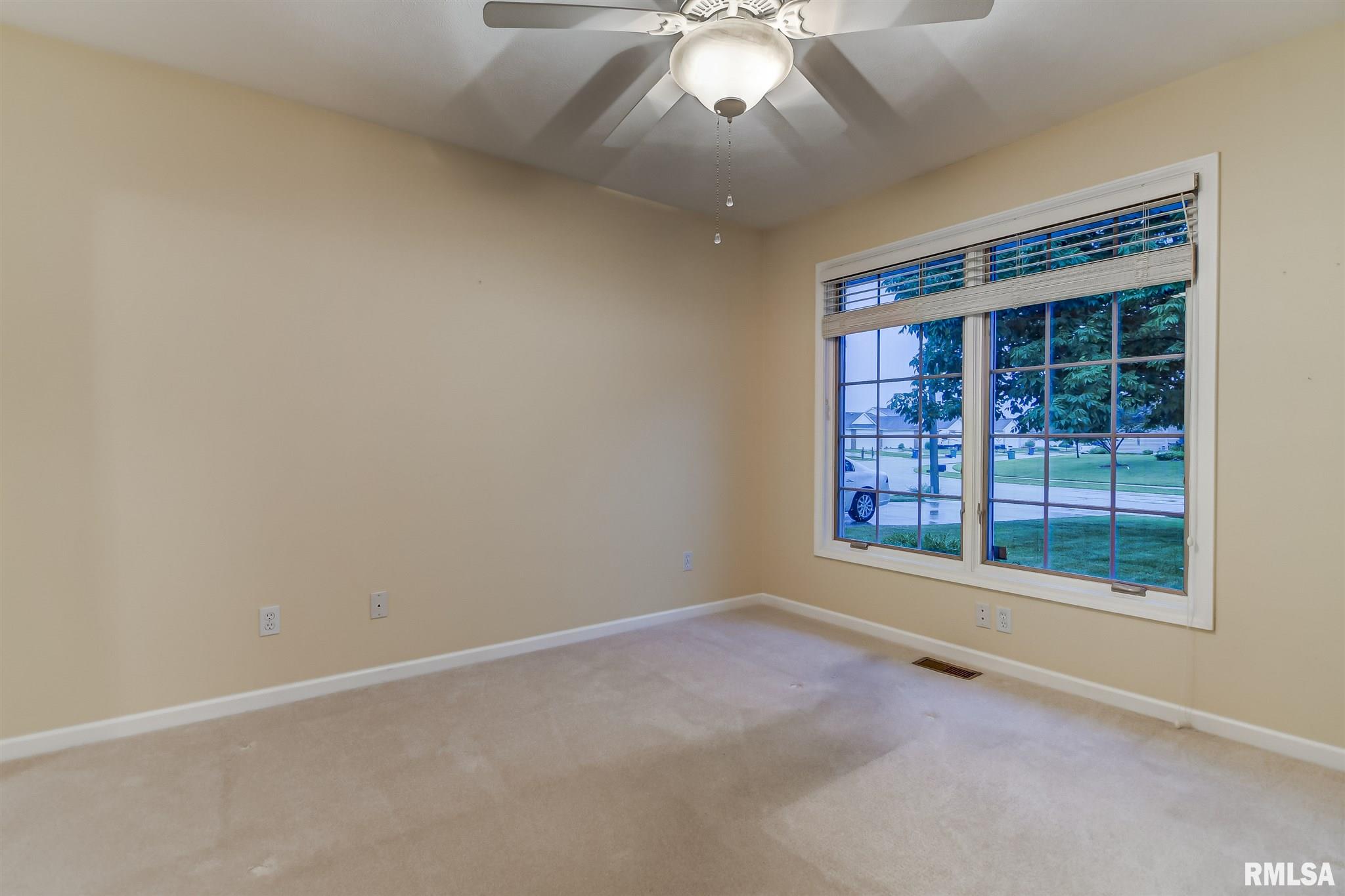 3224 Red Oak Lane Springfield, IL 62712 - Photo 25 of 34
