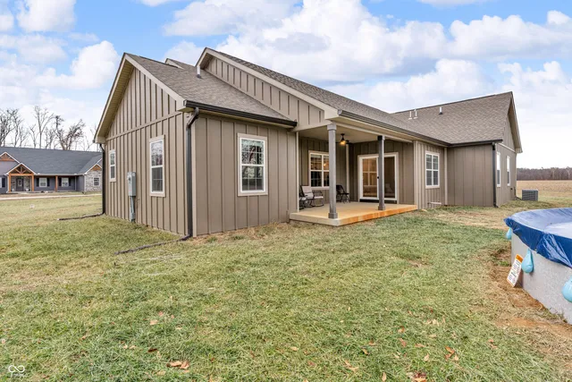 $425,000 | 15253 Spg Crk Drive, Covington, IN 47932