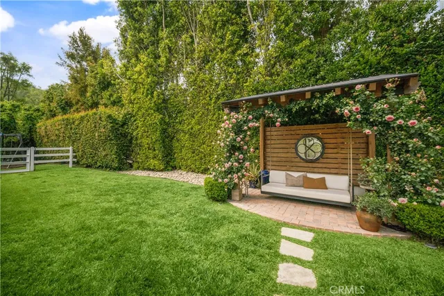 $6,350,000 | 5558 Hoback Glen Road, Hidden Hills, CA 91302