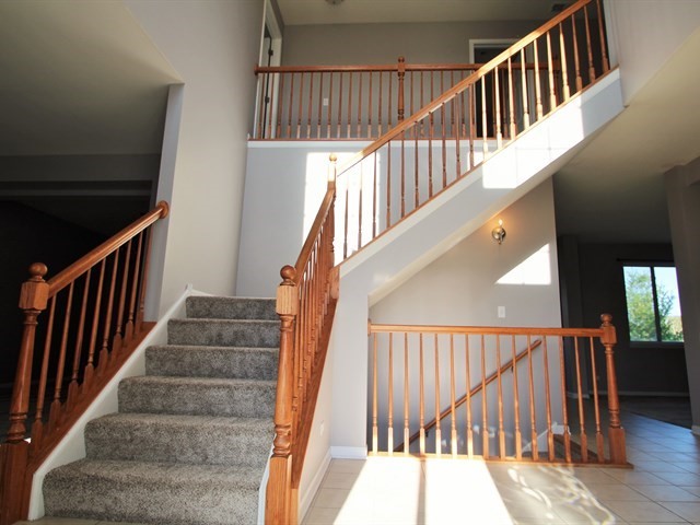 481 Windett Ridge Road Yorkville, IL 60560 - Photo 4 of 32