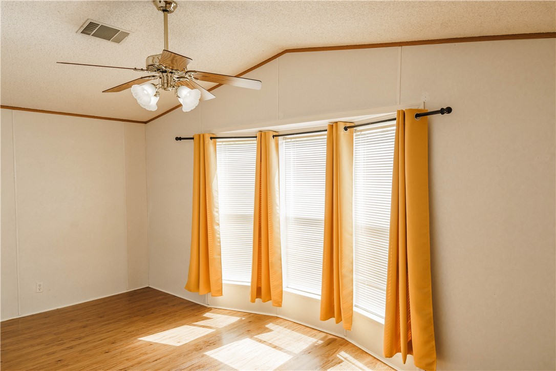 207 Dunbar Street Refugio, TX 78377 - Photo 30 of 39 Gallery Image 30