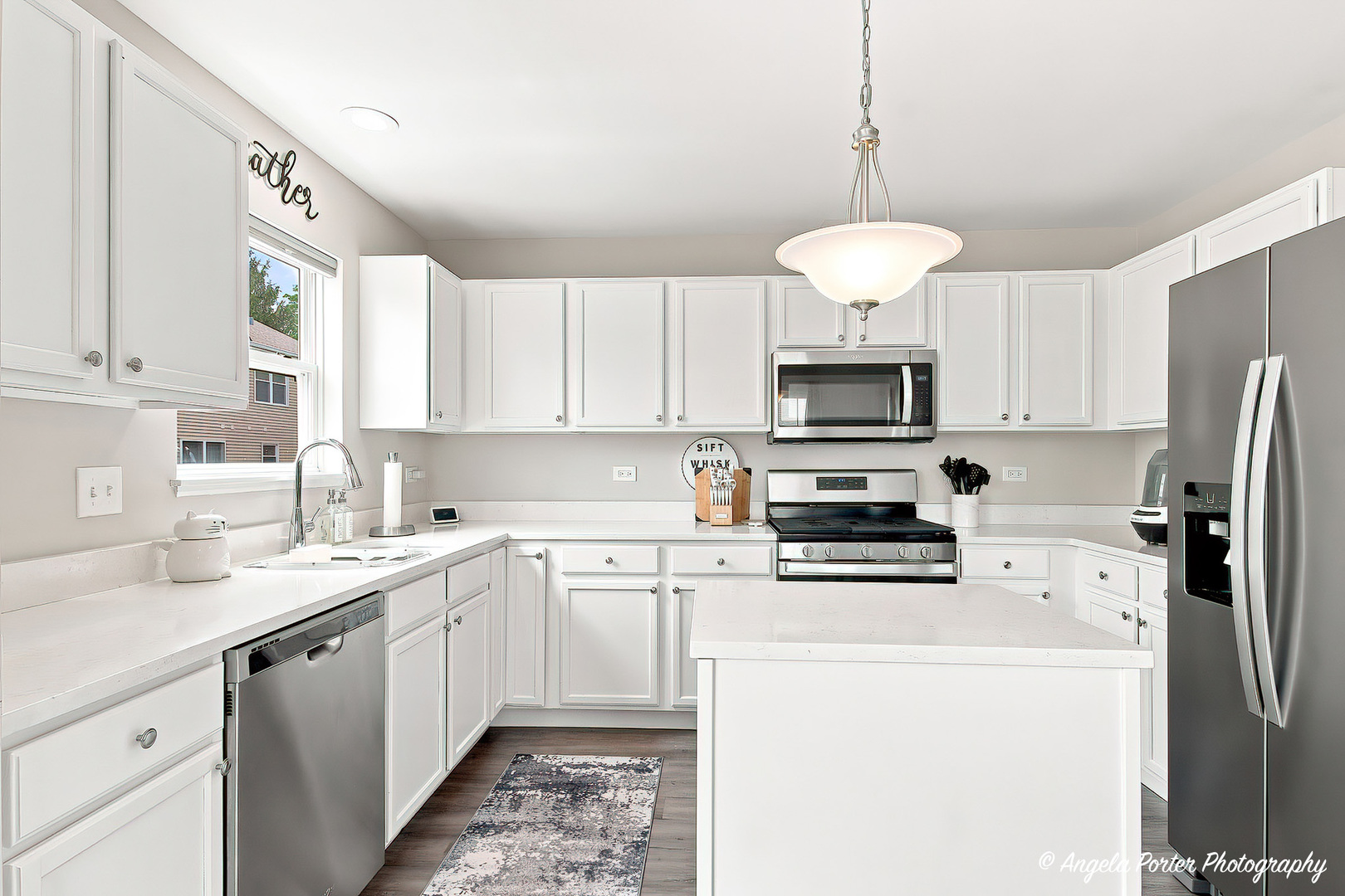 34344 North Goldenrod Road Round Lake, IL 60073 - Photo 10 of 29 Gallery Image 10
