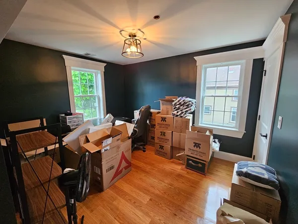 $3,950 | 106 Bridge Street, Unit 8, Salem, MA 01970