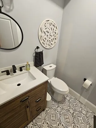 $3,950 | 106 Bridge Street, Unit 8, Salem, MA 01970