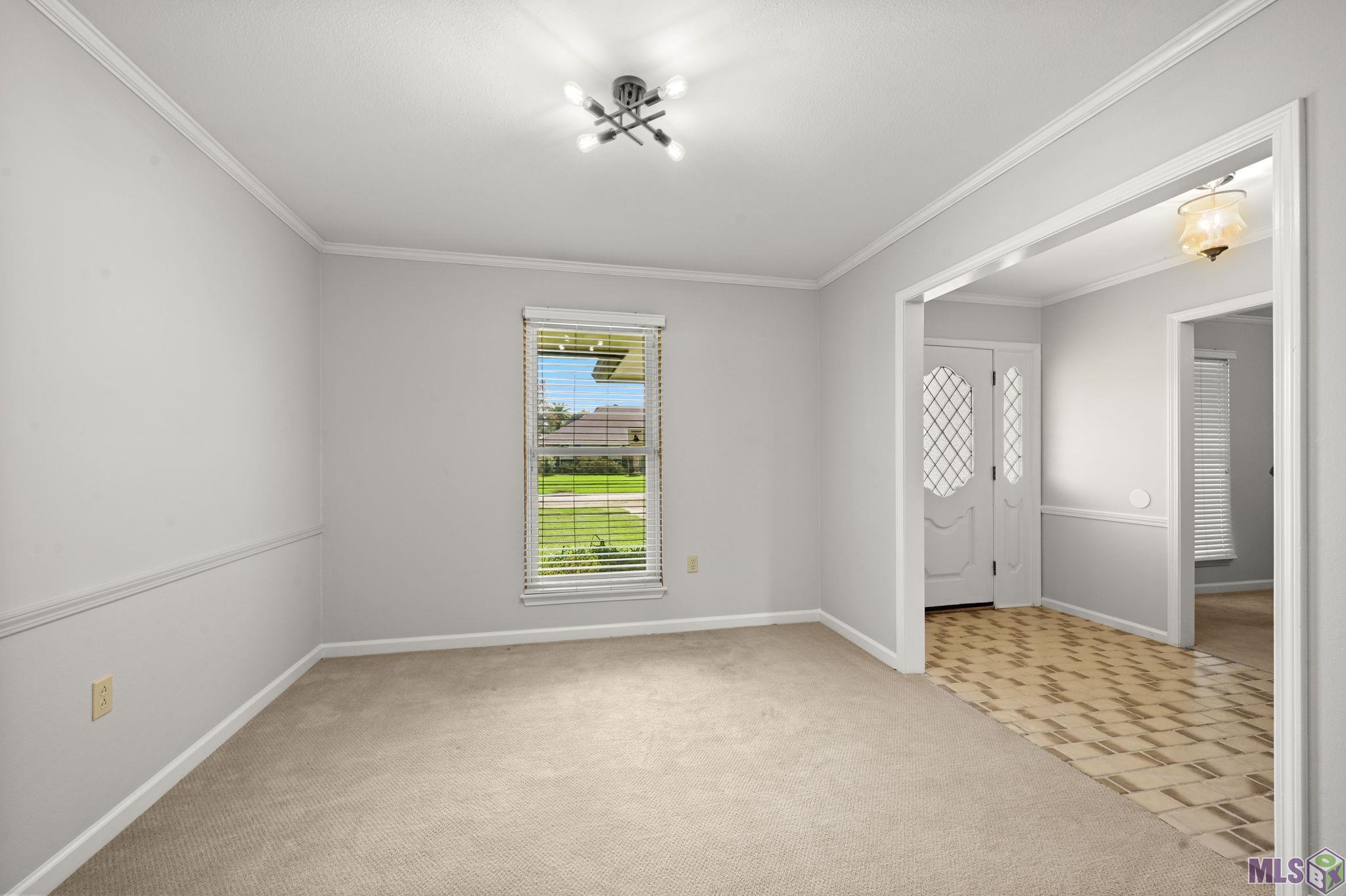 7726 Lew Hoad Avenue Baton Rouge, LA 70810 - Photo 16 of 36 Front Room- Dining or Office