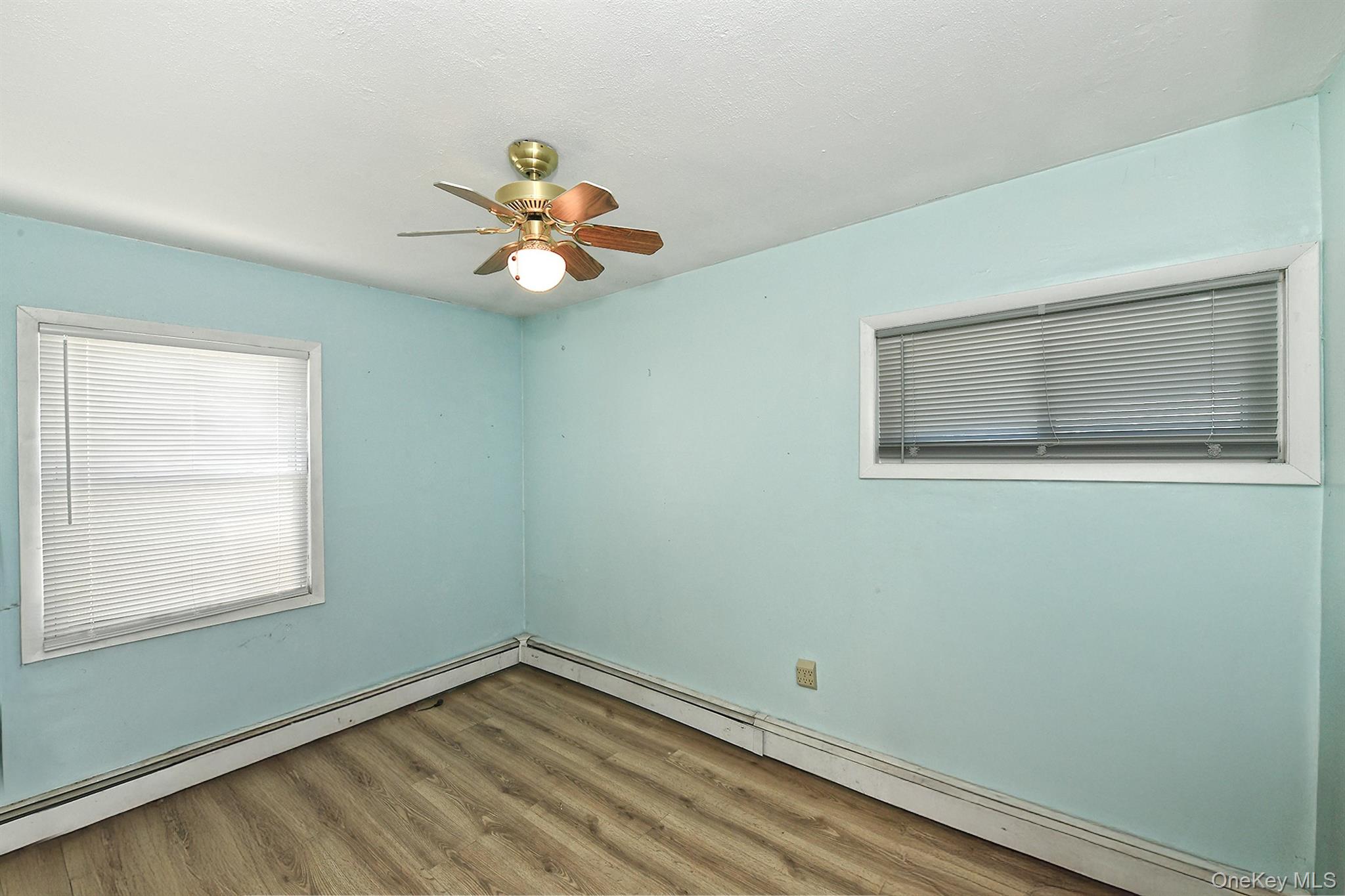 34 Prentice Road Levittown, NY 11756 - Photo 9 of 20