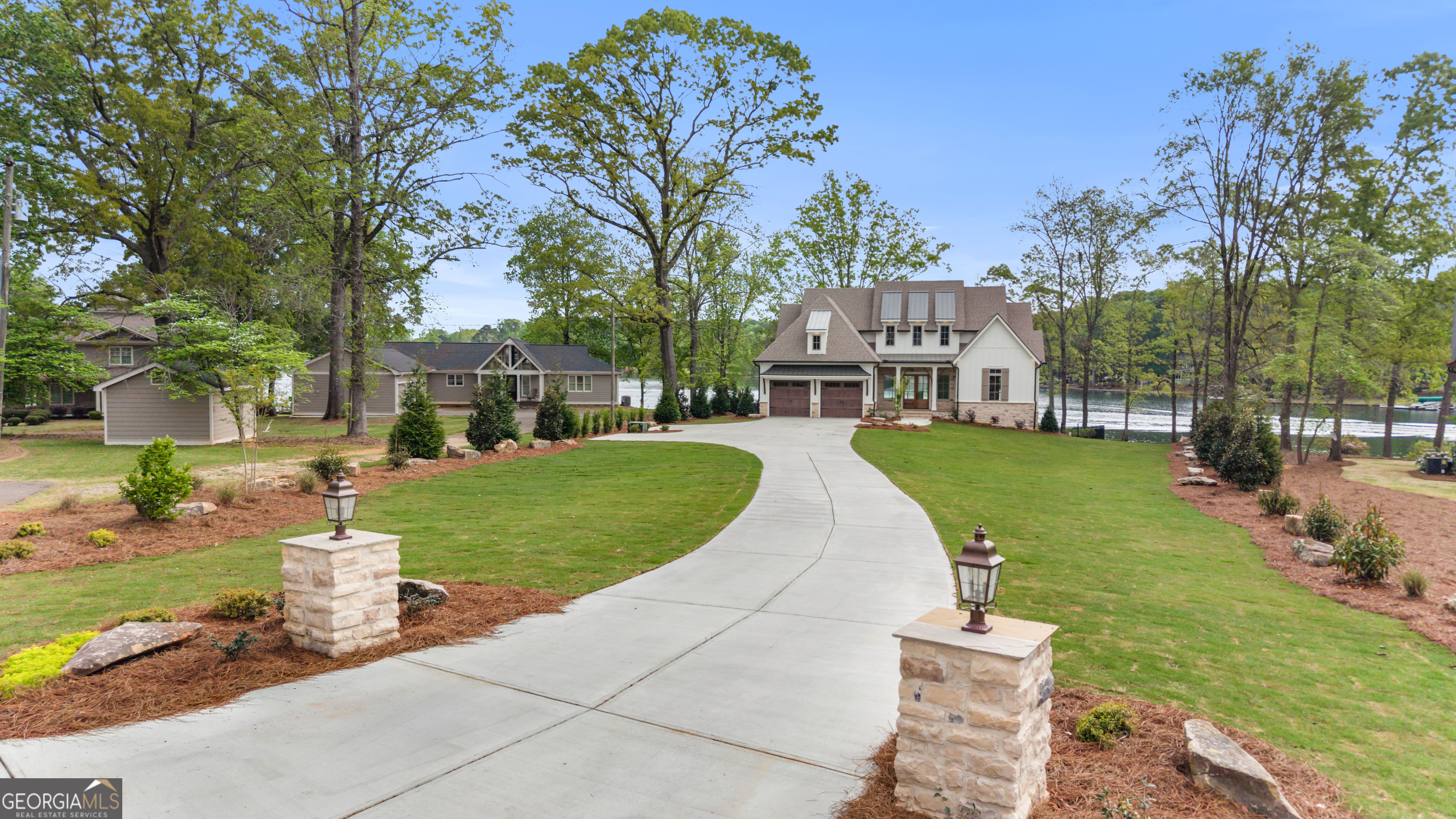 144 Collis Circle Eatonton, GA 31024 - Photo 2 of 93