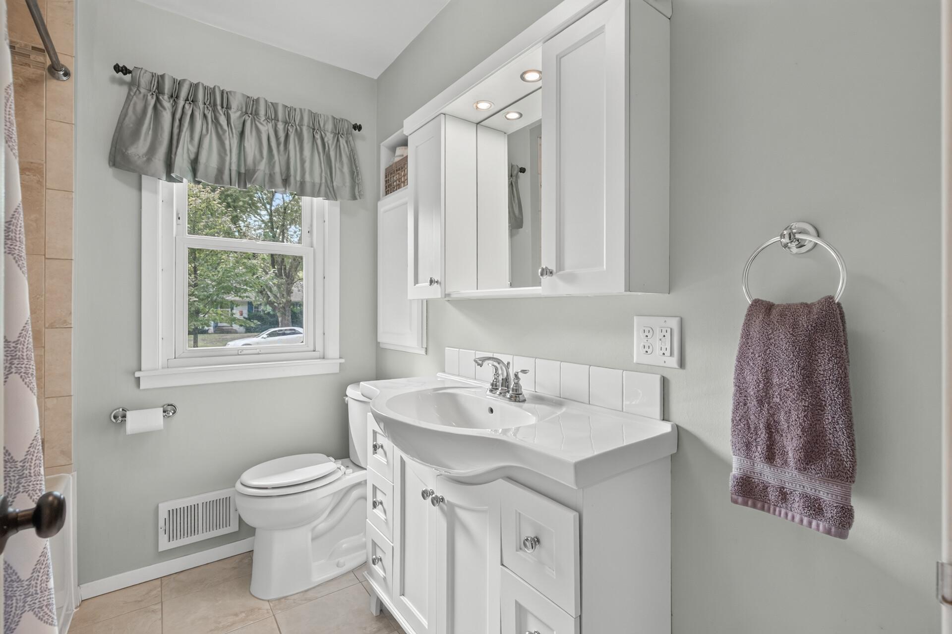 235 West Park Road Hopkins, MN 55343 - Photo 24 of 45 Gallery Image 24