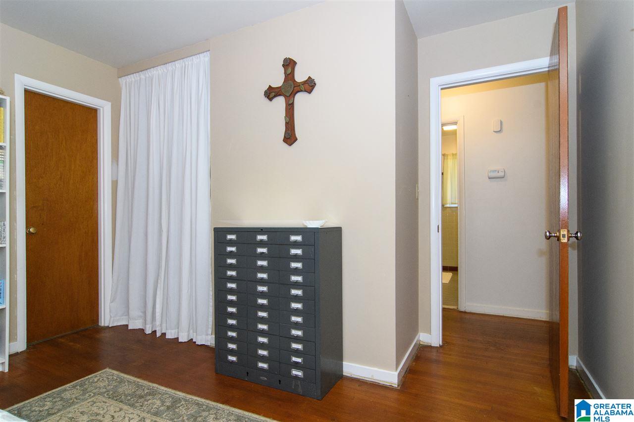 1008 Barnisdale Road Birmingham, AL 35235 - Photo 26 of 36