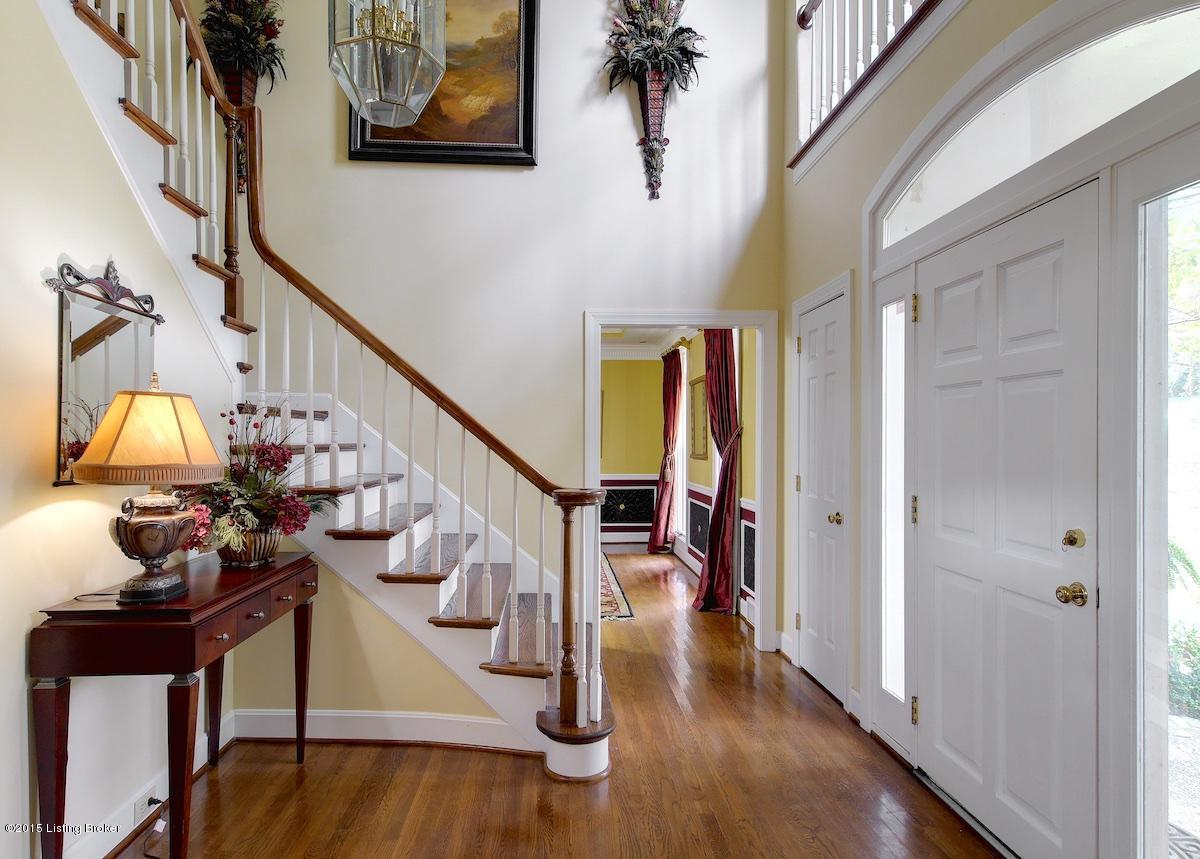 5125 Dunvegan Road Louisville, KY 40222 - Photo 4 of 34 05 RE-Photos Dunvegan Tafels