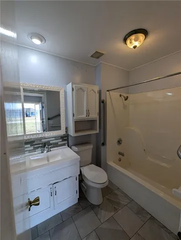 $250,000 | 22113 Fawn Drive, Peculiar, MO 64078