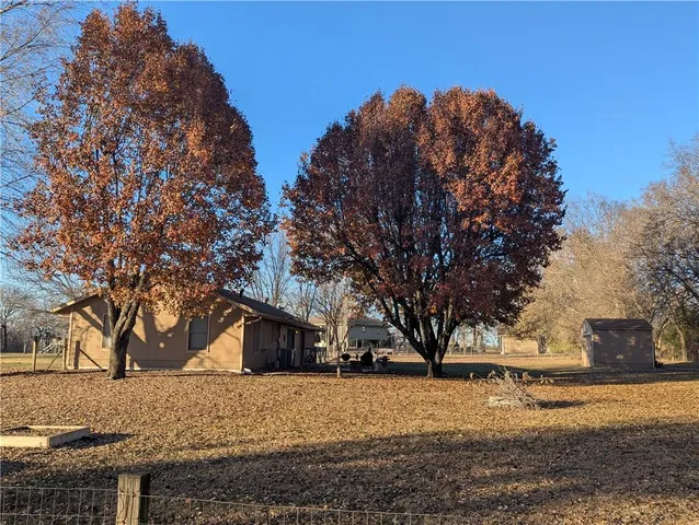 $250,000 | 22113 Fawn Drive, Peculiar, MO 64078