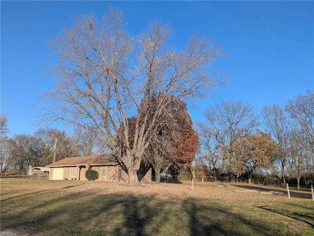 $250,000 | 22113 Fawn Drive, Peculiar, MO 64078