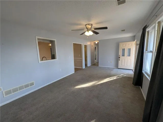 $250,000 | 22113 Fawn Drive, Peculiar, MO 64078