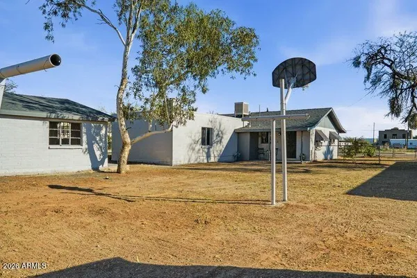 $207,500 | 214 Highway 177, Winkelman, AZ 85192