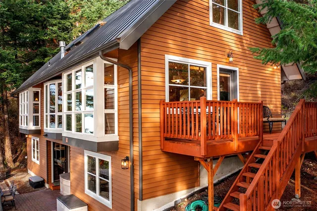 a view of outdoor space yard and deck